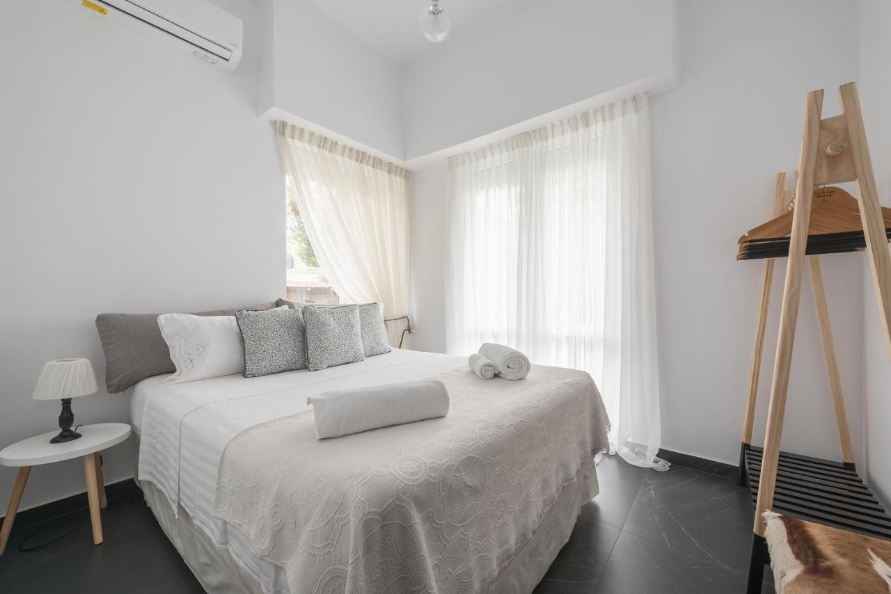 Garden Villa Glyfada Афіни Екстер'єр фото