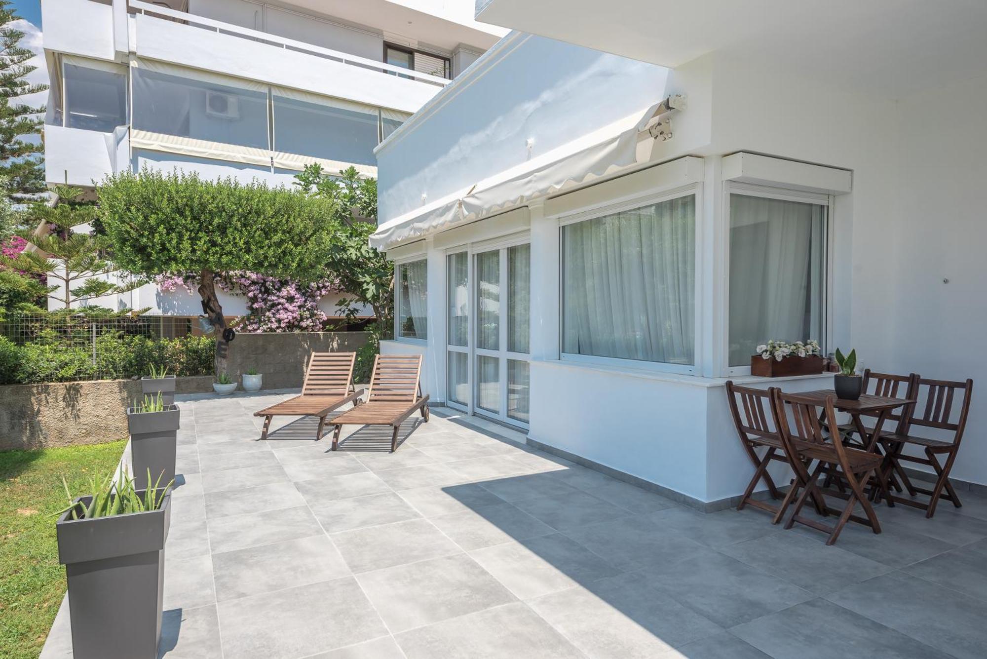 Garden Villa Glyfada Афіни Екстер'єр фото